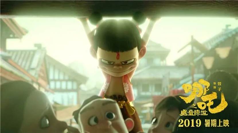 图片包含 窗户, 室内, 镜子, 桌子描述已自动生成